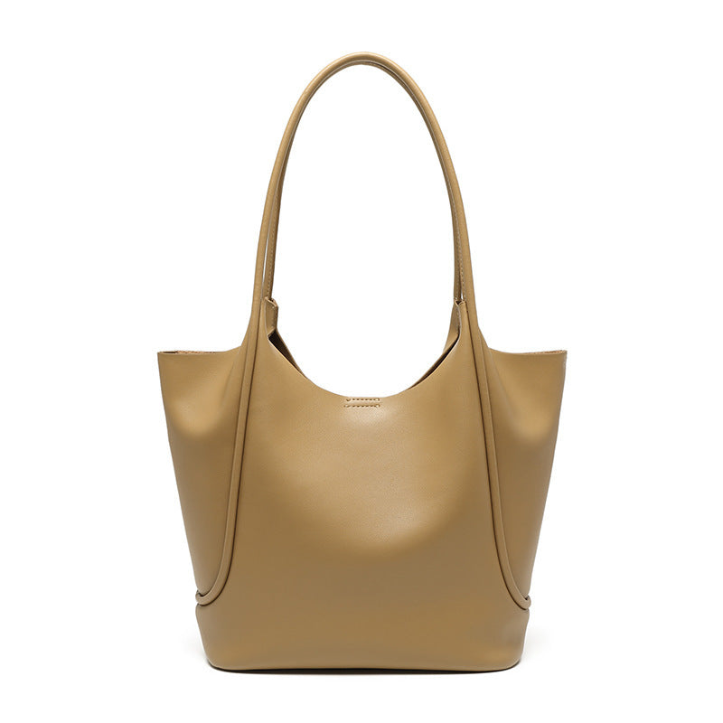 The ideal work bag for women: professional and practical