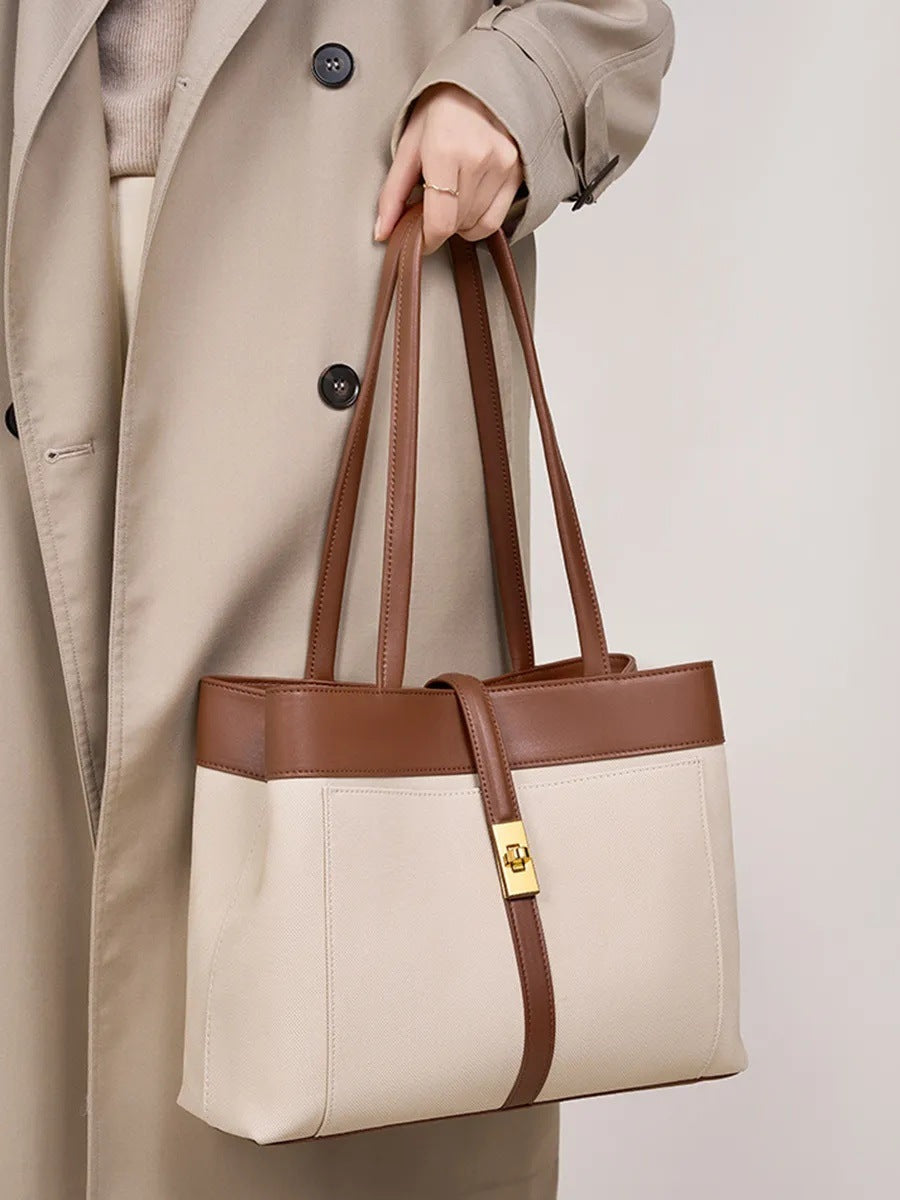 LOU bag – worn photo
