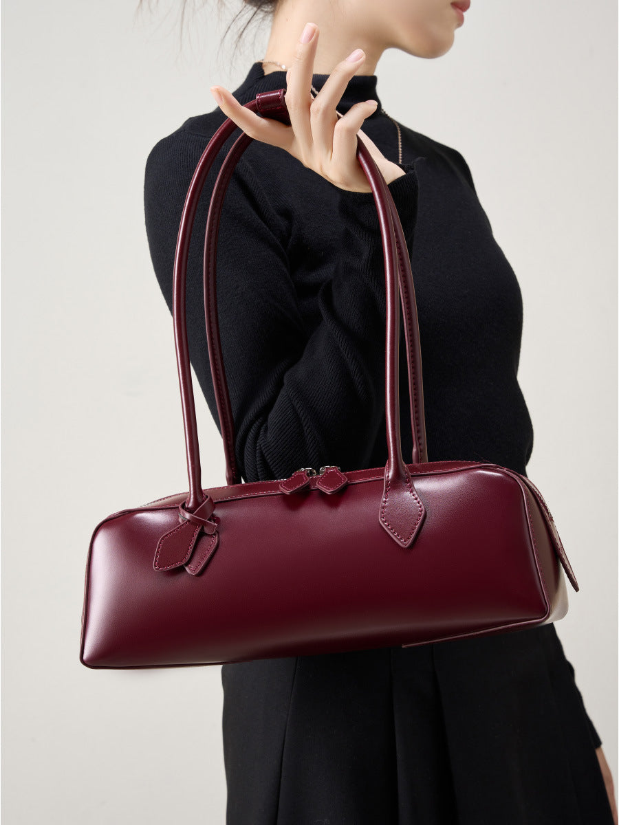 ZOÉ bag – worn photo
