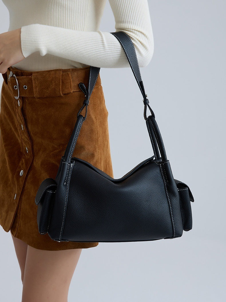 CAMILLE bag – worn photo
