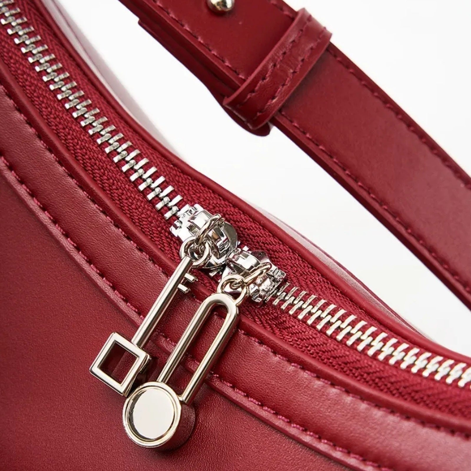 LÉONIE bag – detail