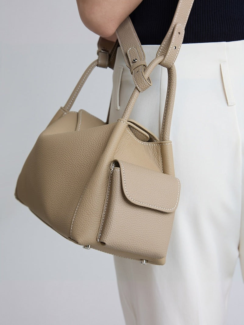 CAMILLE bag – worn photo