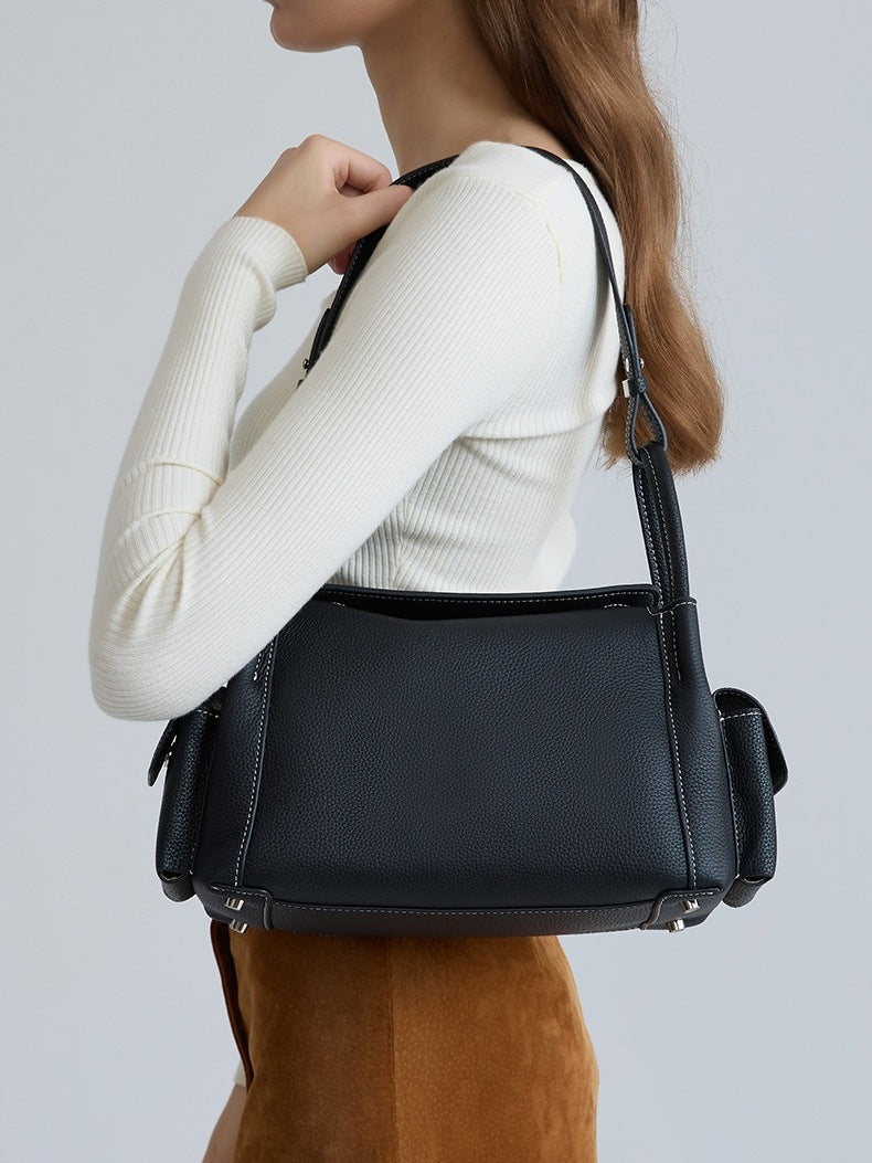 CAMILLE bag – worn photo