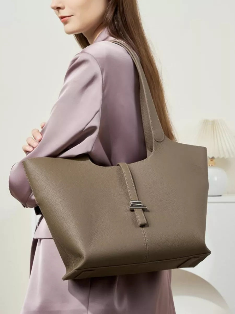 Sac CÉLESTE gris – photo portée