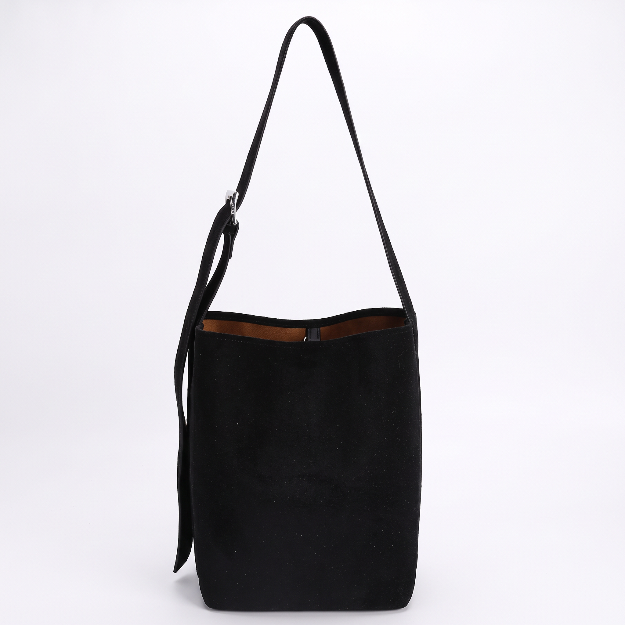 Sac seau LOUNA noir, vue de face