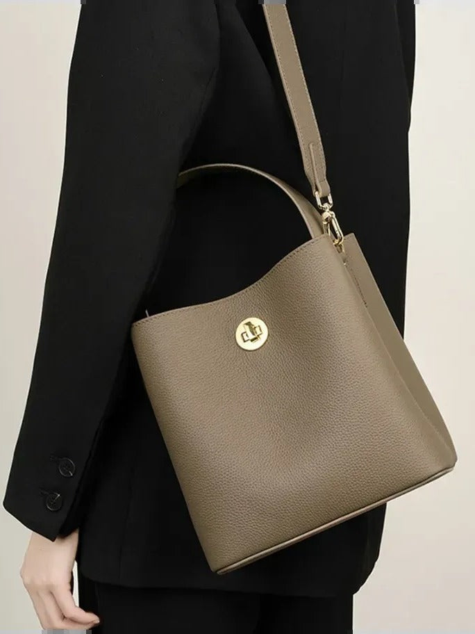 LOON bag – worn photo