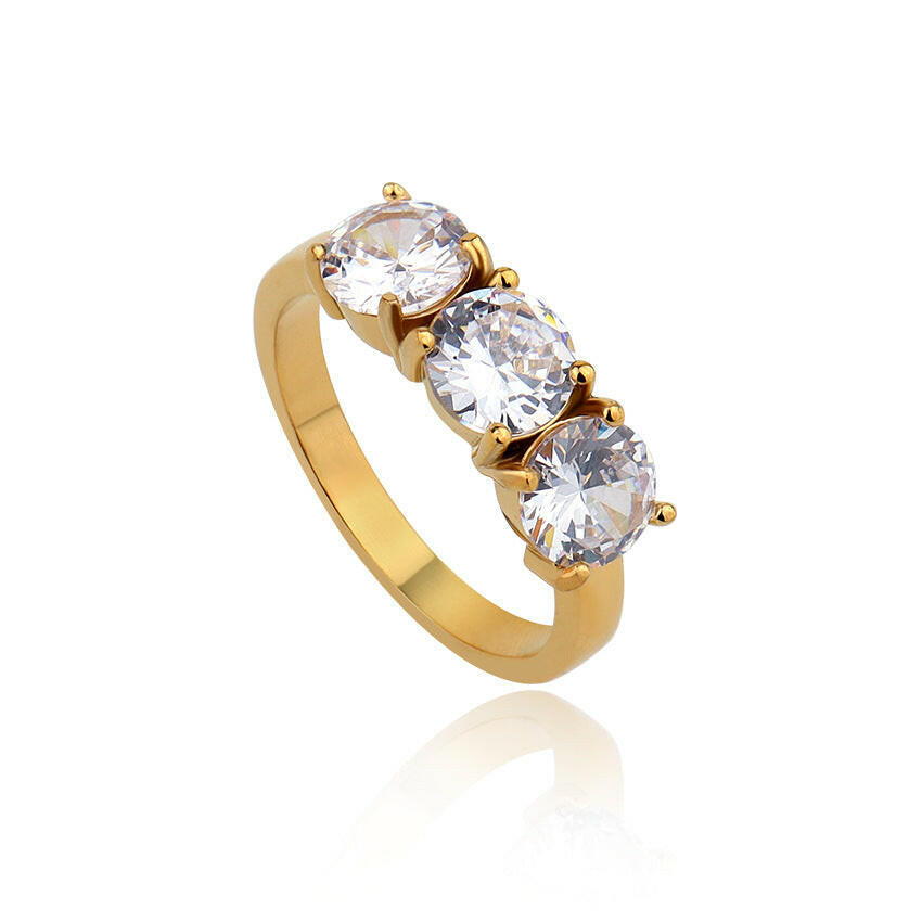 Une bague élégante.