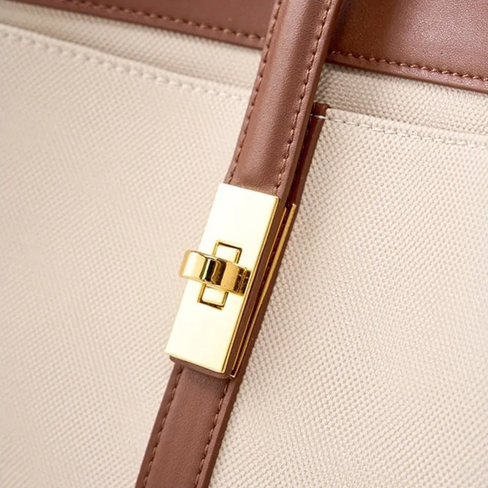 LOU bag – detail