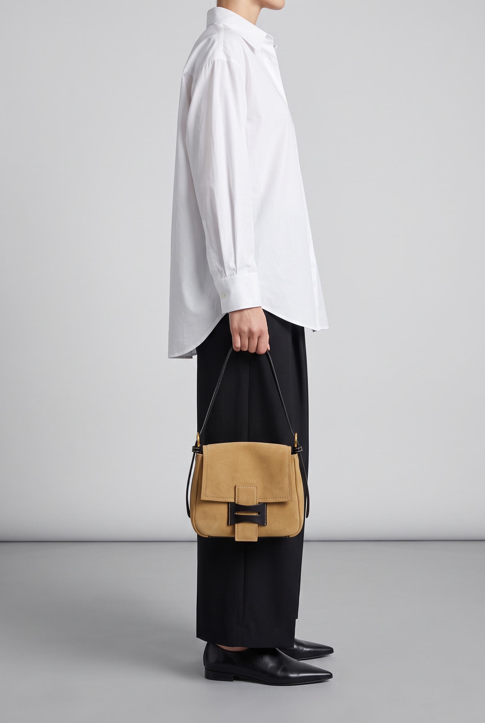 Sac SIENNA camel, porté à la main