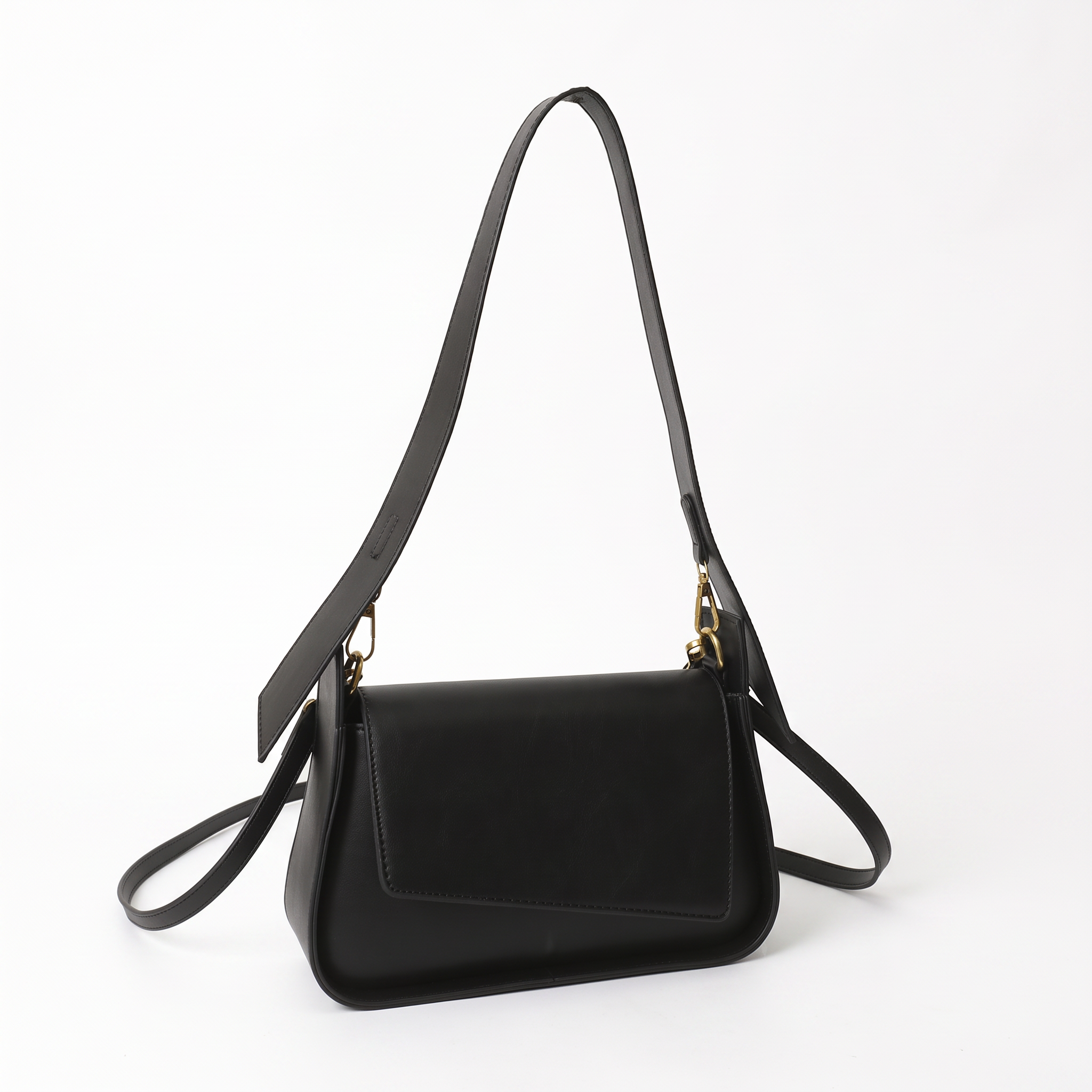 Sac JUNE noir, vue de trois-quarts