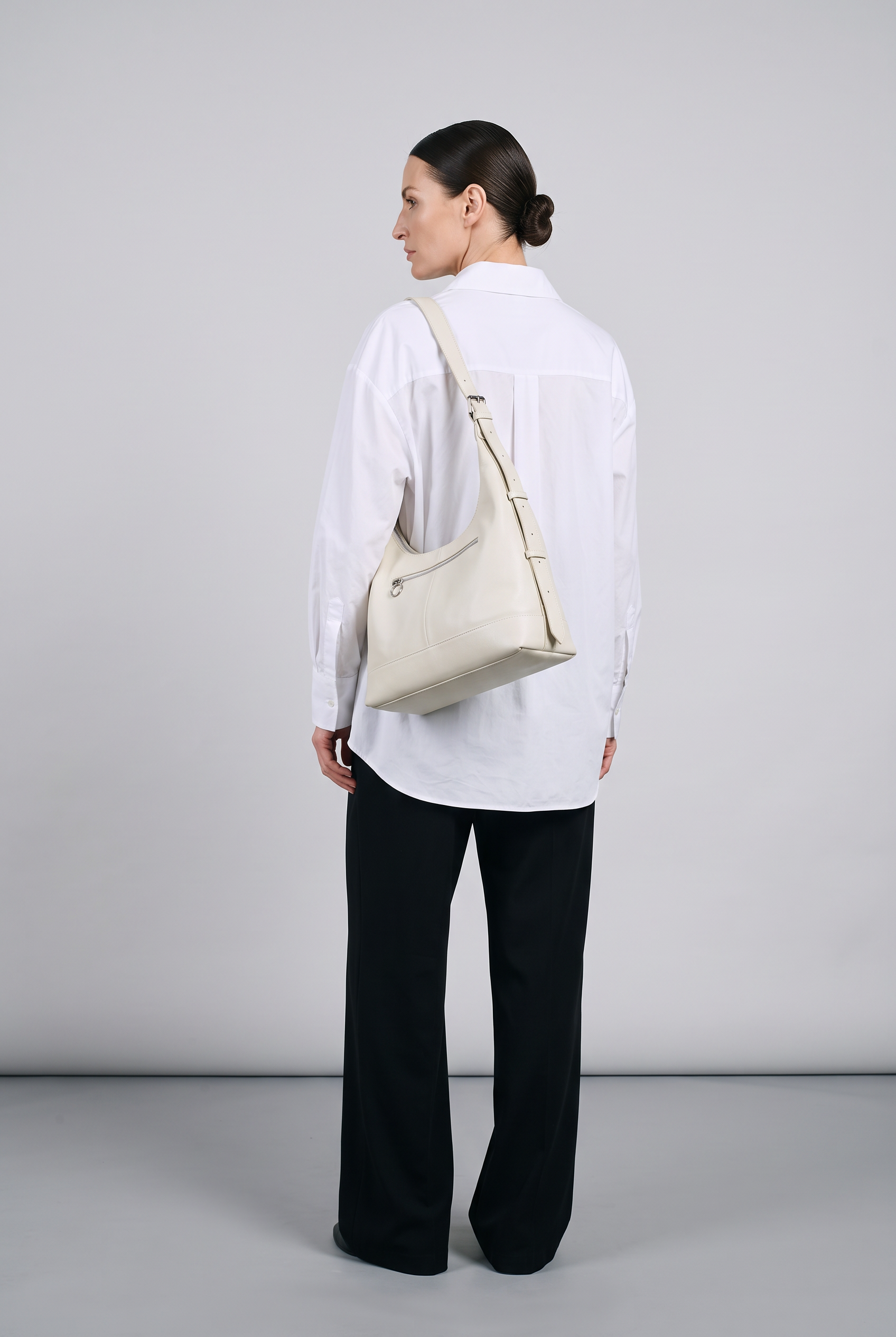 Sac AMELIA blanc, porté, de dos