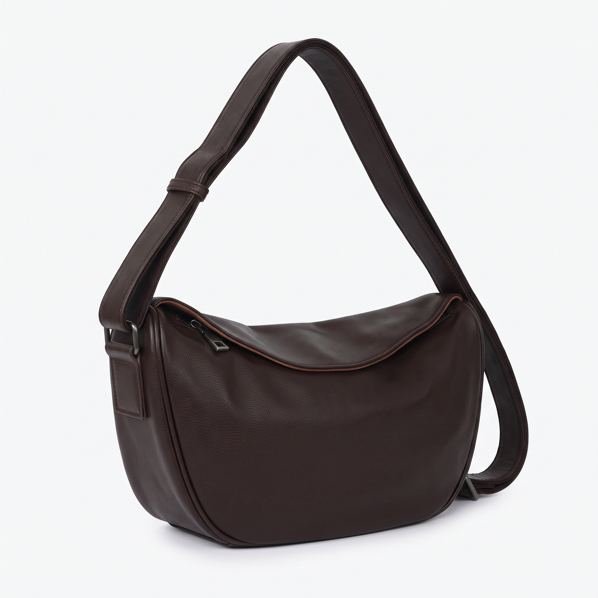Sac OLGA marron foncé, vue de trois-quarts