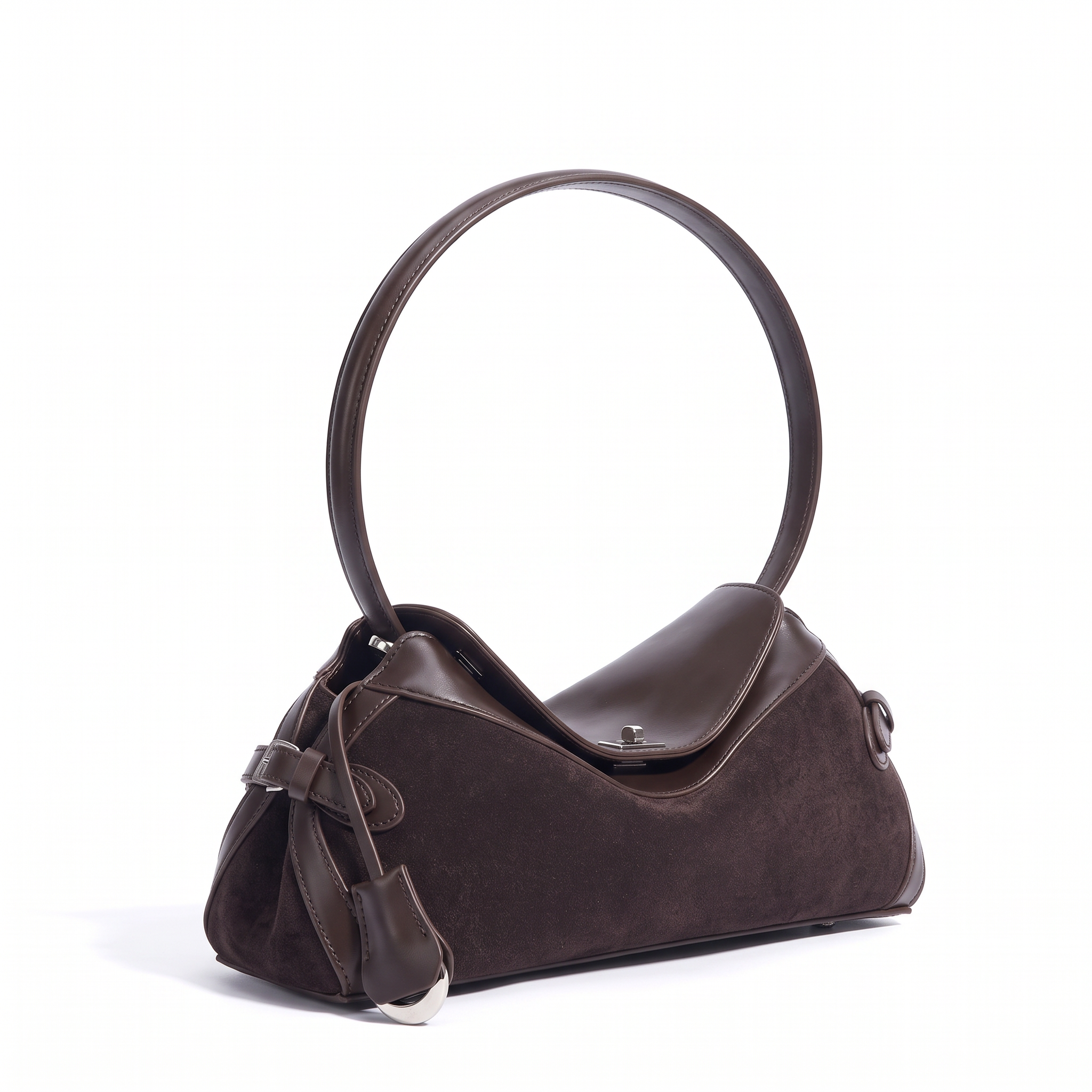 Sac ROSALIE marron foncé, vue de trois-quarts