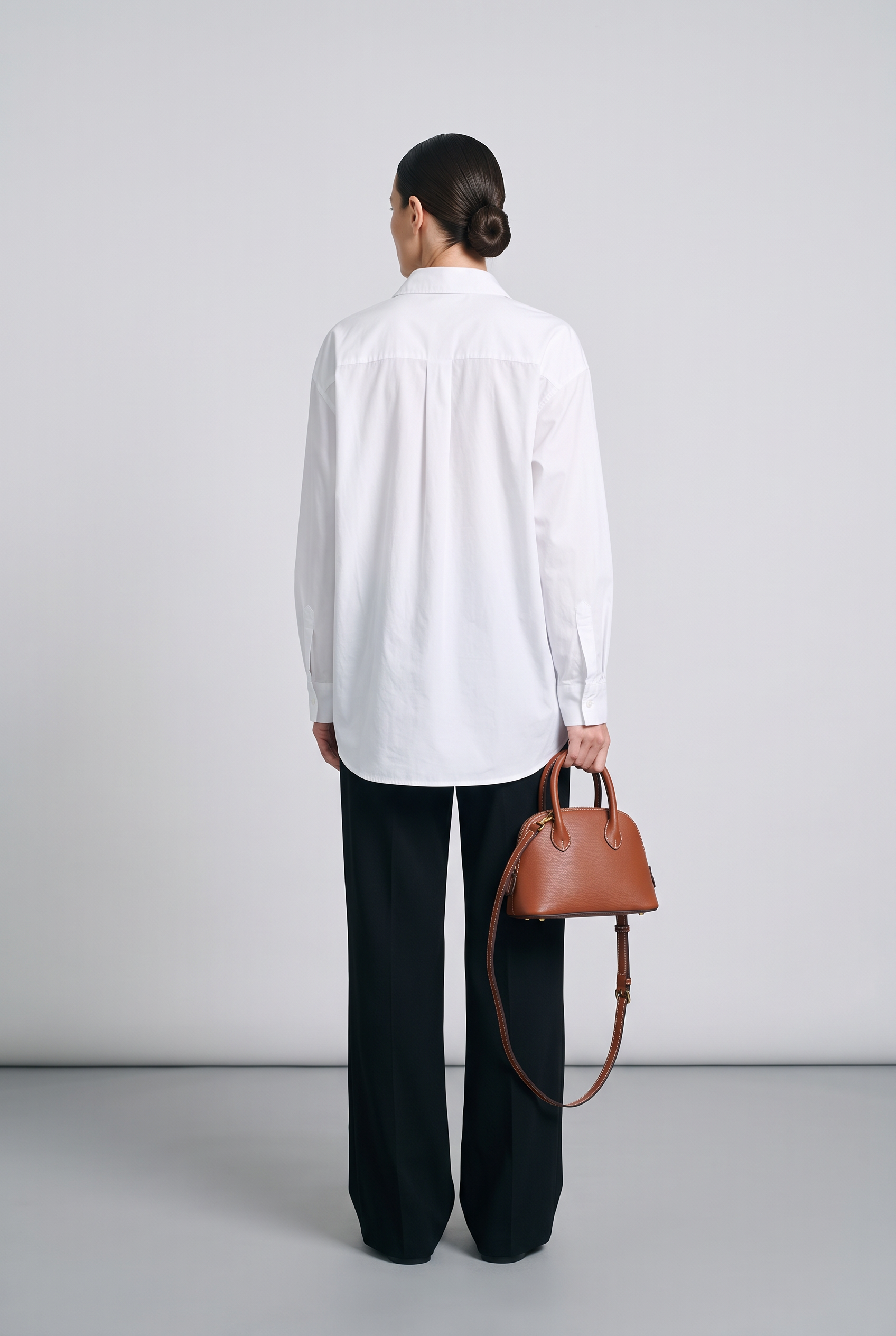 Sac FLAVIE camel, porté, de dos