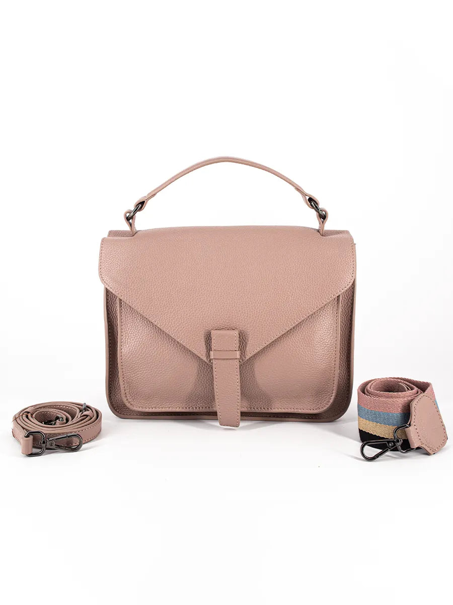 BEYA – Sac cartable en cuir de vachette, coloris rose poudré, vue de face – YUMIKA