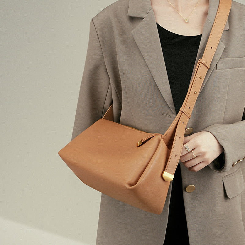 BAGUETTE – Sac baguette en cuir de vachette (vue 2) – YUMIKA