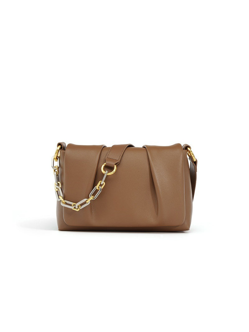 EMY – Sac coussin plissé en cuir (vue 3) – YUMIKA