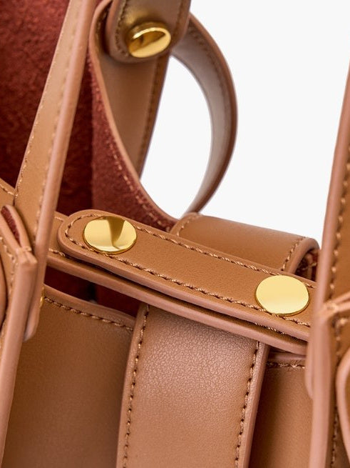 GRACE – Laptop-size leather tote (view 6) – YUMIKA
