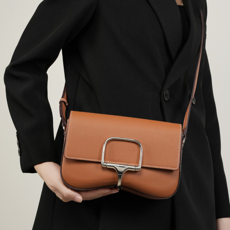 LUMIA – Petit sac à anse en cuir (vue 4) – YUMIKA